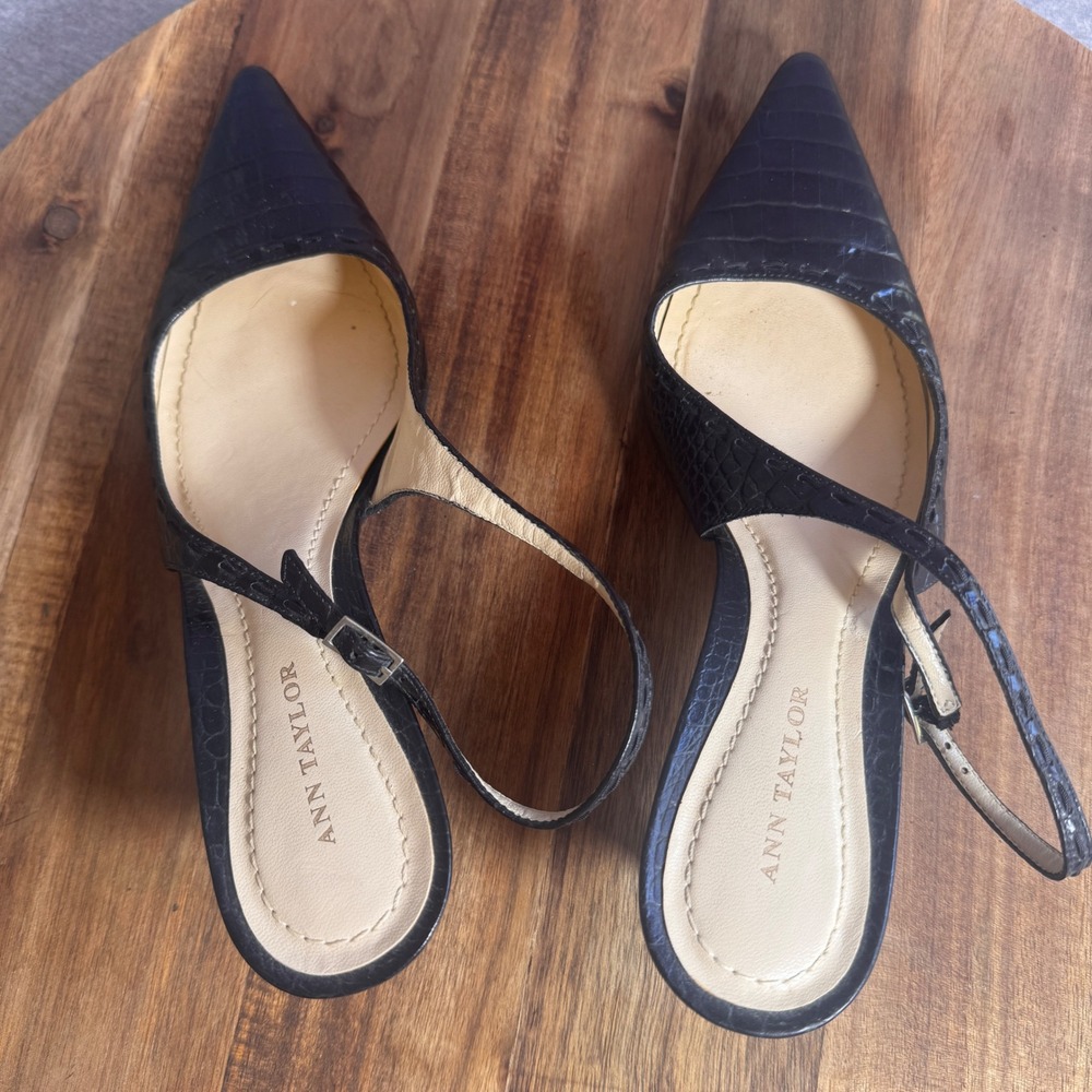Ann Taylor Black Croc Embossed Leather Slingback Kitten Heels Pointed Toe 6M - Picture 6 of 7